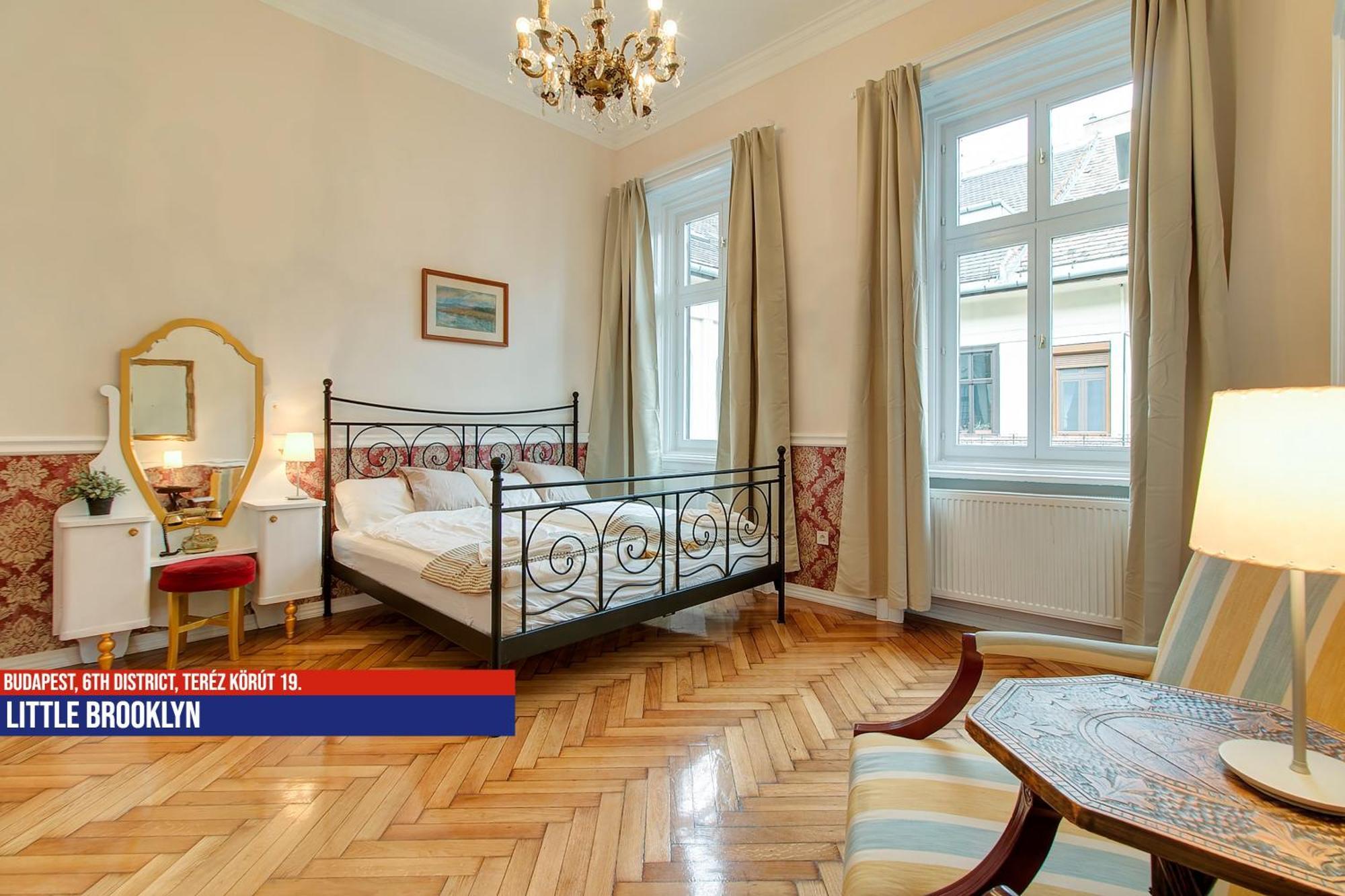 Little Americas Oktogon Apts Budapest Exterior foto